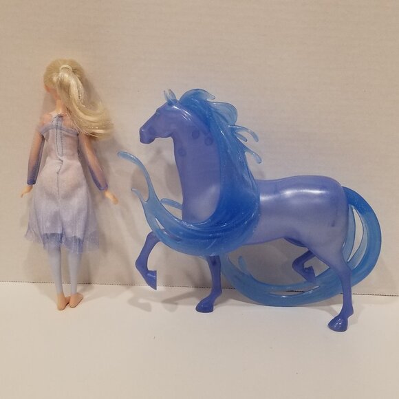 Disney Frozen II Elsa and Nokk set, VGUC - Picture 4 of 13